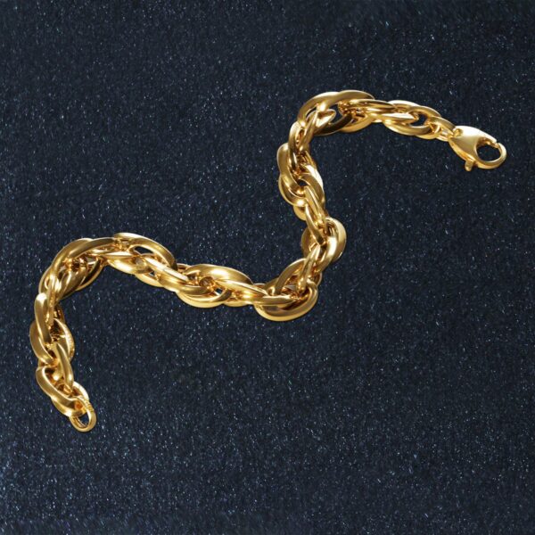 Double Oval Link Chain Bracelet in 14k Yellow Gold (10.00 mm) - Image 3