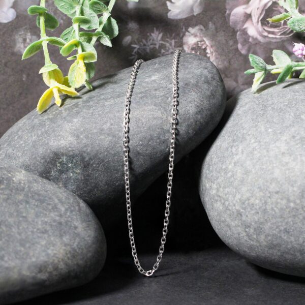 14k White Gold Diamond Cut Cable Link Chain (1.9 mm) - Image 4