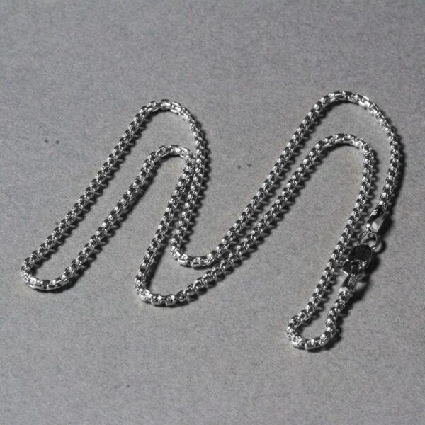 14k White Gold Round Box Chain (1.8 mm) - Image 6