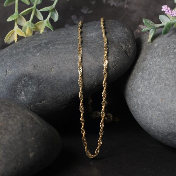 14k Yellow Gold Singapore Chain (2.10 mm) - Image 2
