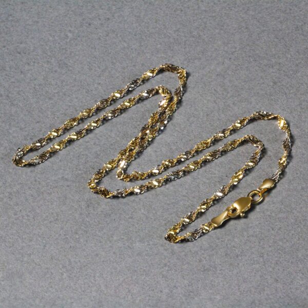 14k Two-Tone Gold Singapore Chain (2.50 mm) - Image 5