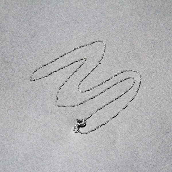 14k White Gold Singapore Chain 0.8mm (0.81 mm) - Image 6