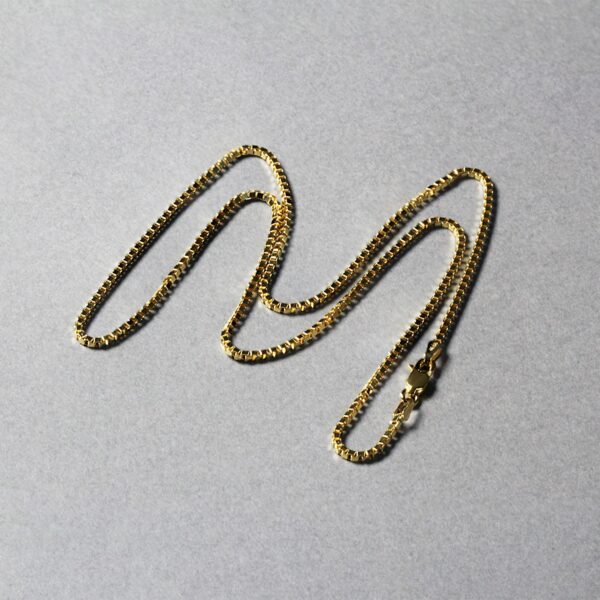 14k Yellow Gold Classic Box Chain (1.4 mm) - Image 5