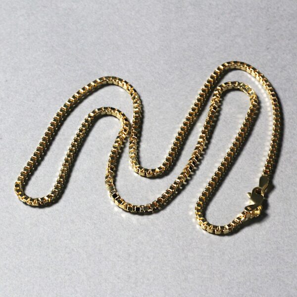 14k Yellow Gold Semi Solid Box Chain (2.10 mm) - Image 4