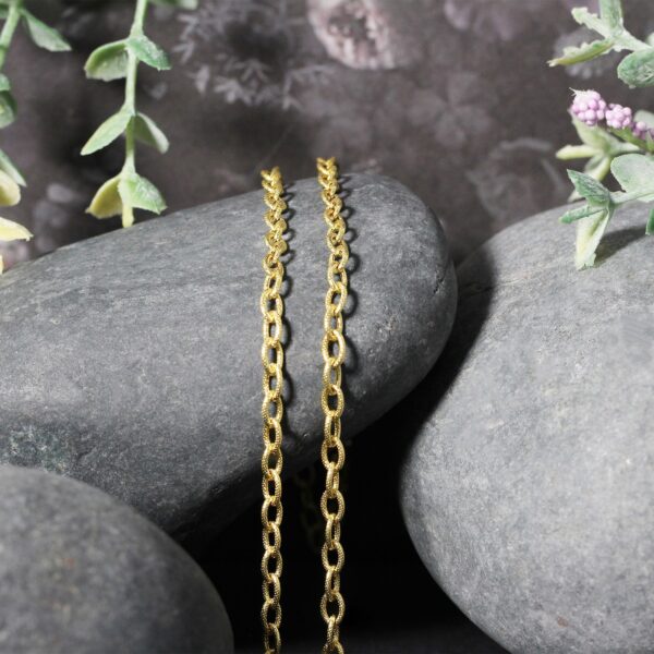 14k Yellow Gold Pendant Chain with Textured Links (3.3 mm) - Image 4