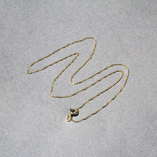 10k Yellow Gold Singapore Chain 0.8mm (0.80 mm) - Image 6
