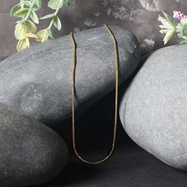 14k Yellow Gold Round Snake Chain (0.90 mm) - Image 4