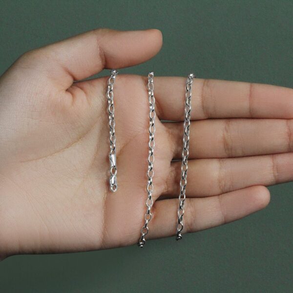 3.2mm 14k White Gold Oval Rolo Chain (3.20 mm) - Image 6