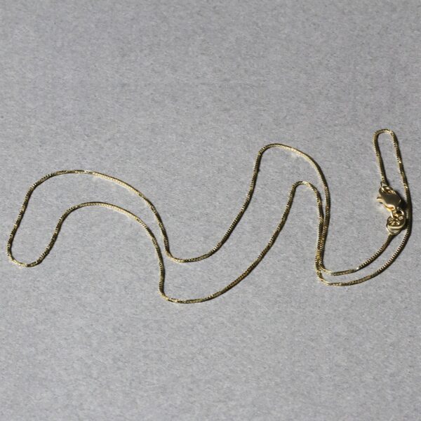 18k Yellow Gold Box Chain 0.6mm (0.60 mm) - Image 6