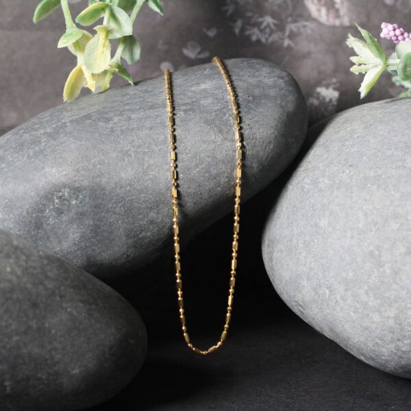 14k Yellow Gold Diamond-Cut Alternating Bead Chain (1.10 mm) - Image 4