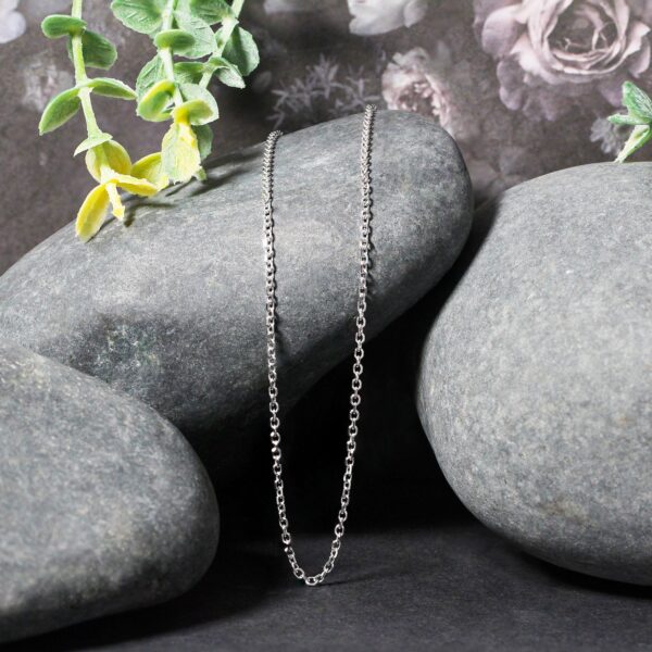 14k White Gold Diamond Cut Cable Link Chain (1.5 mm) - Image 4