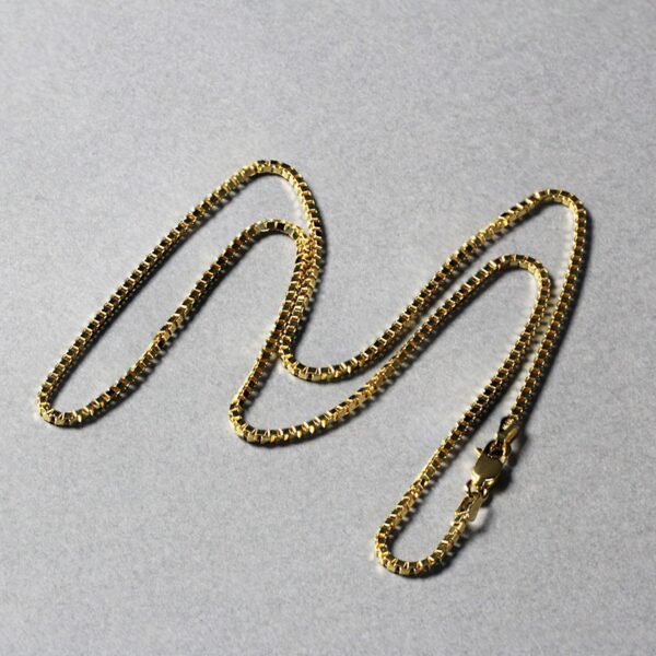 14k Yellow Gold Semi Solid Box Chain (1.80 mm) - Image 6