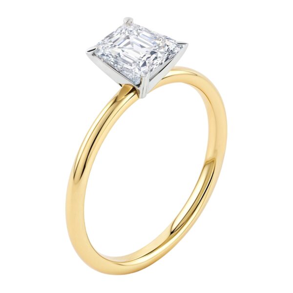2 Carat Emerald Lab Grown IGI G/VS1 Diamond Solitaire Ring in 14K Yellow Gold - Image 3