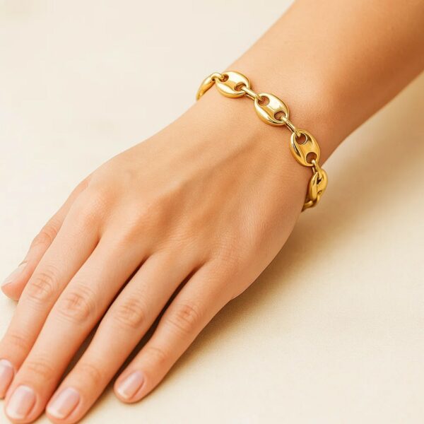 14k Yellow Gold High Polish Lite Puffed Mariner Link Bracelet  (15.00 mm) - Image 3