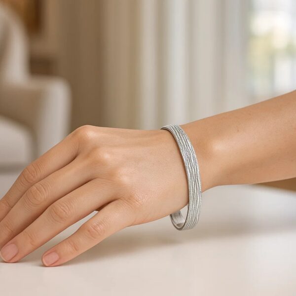 14k White Gold Glacier Bracelet (8.10 mm) - Image 3