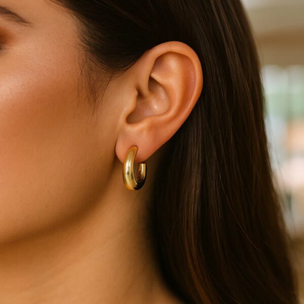 Puffy C Shaped Hoop Earrings in 14K Yellow Gold - Image 3
