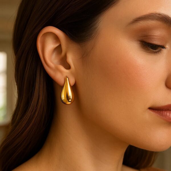 Large Raindrop Stud Earrings in 14K Yellow Gold - Image 4