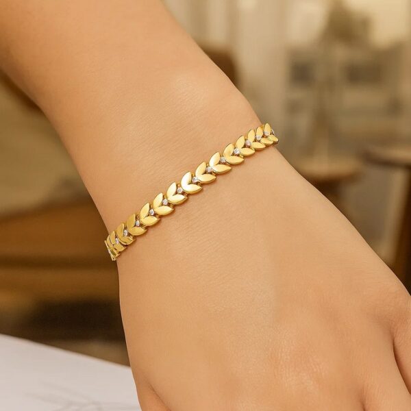 Gold Laurel Leaf Bracelet in 14K Yellow Gold (7.40 mm) - Image 5