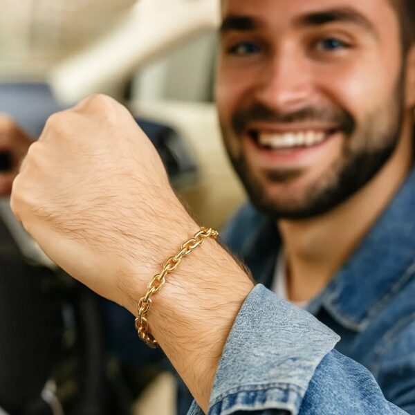 14k Yellow Gold French Cable Chain Bracelet  (6.10 mm) - Image 4