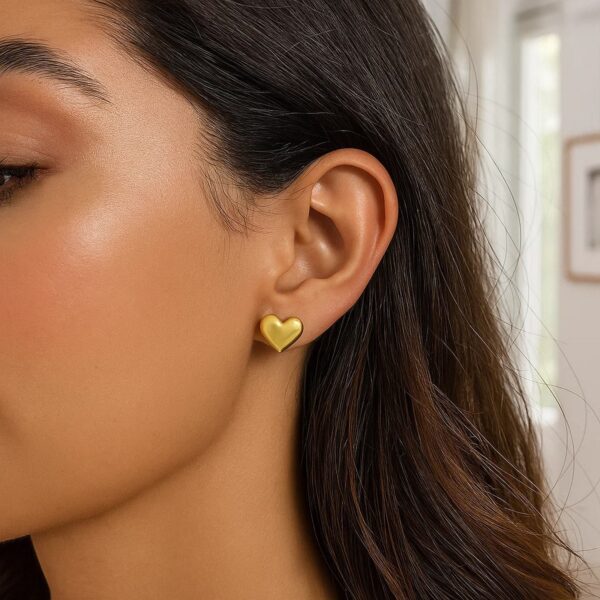 14K Yellow Gold Puffed Heart Stud Earrings - Image 4