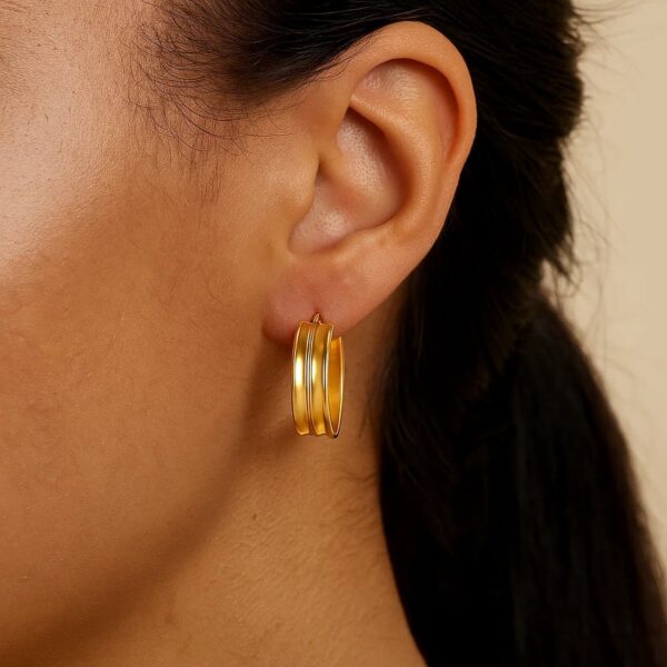 Large Concave Hoop Earrings in 14K Yellow Gold - Image 3