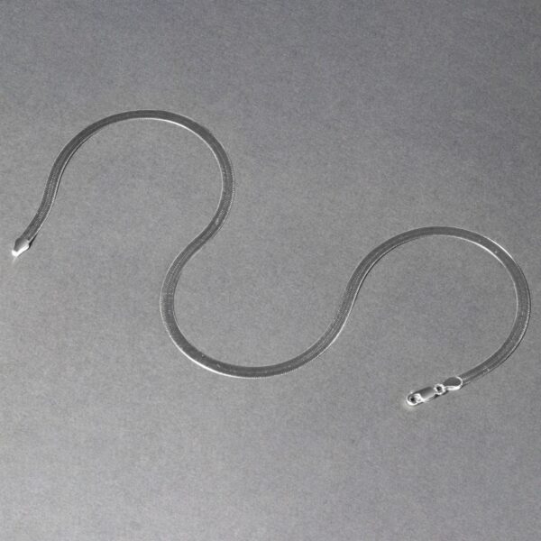 14k White Gold Super Flex Herringbone Chain (4.60 mm) - Image 3