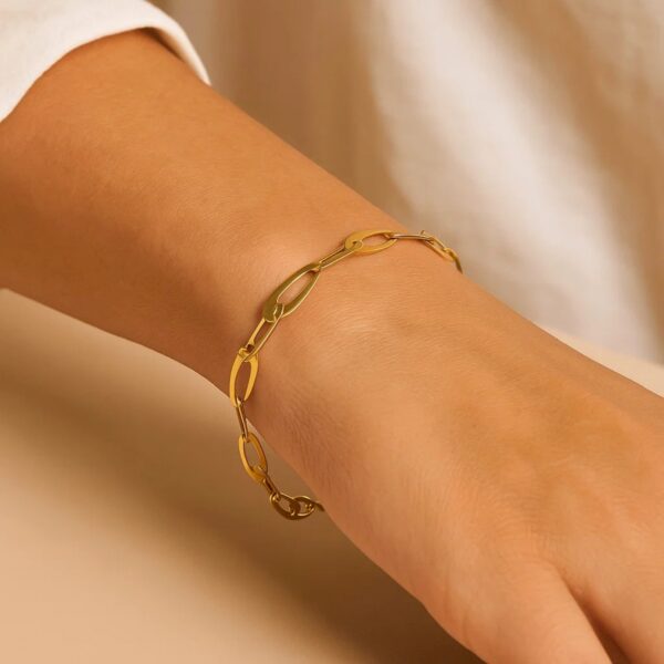 14k Yellow Gold Italian Oval Links Bracelet (5.40 mm) - Image 3