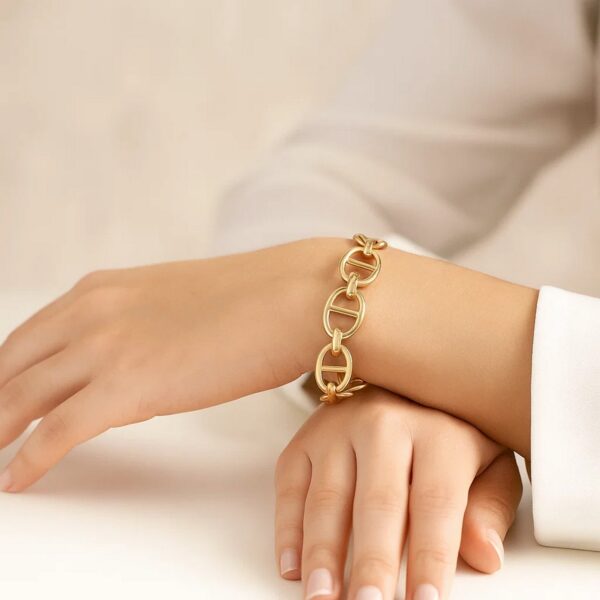 14k Yellow Gold High Polish Mariner Link Bracelet  (13.80 mm) - Image 3