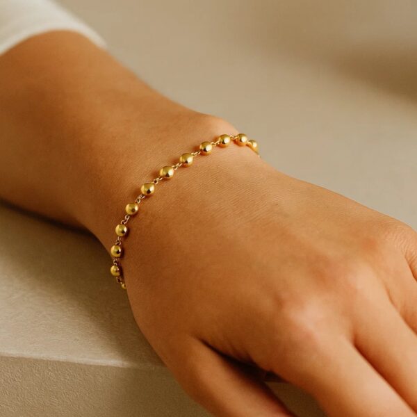 14K Yellow Gold Polished Pebble Bead Bracelet (6.00 mm) - Image 5