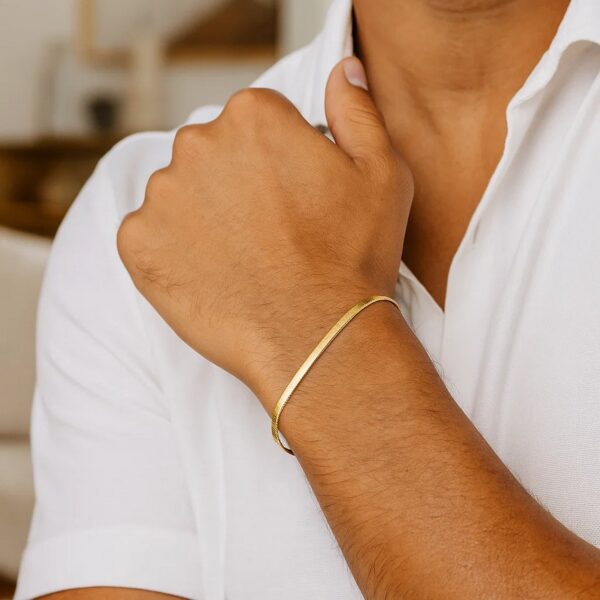 14k Yellow Gold Super Flex Herringbone Bracelet (1.50 mm) - Image 6