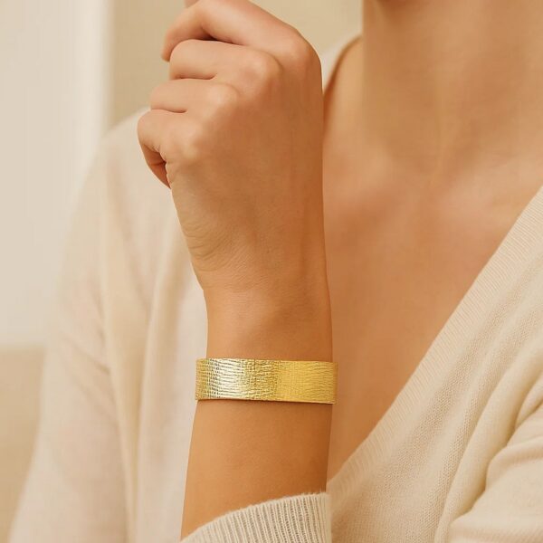 Glacier Bracelet in 14K Yellow Gold (17.90 mm) - Image 5