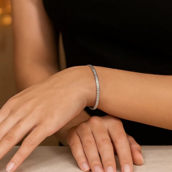 14K White Gold Mini Diamante Bracelet (4.00 mm) - Image 4