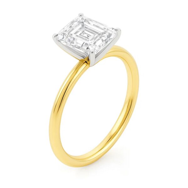 5 Carat Emerald Lab Grown IGI G/VS1 Diamond Solitaire Ring in 10K Yellow Gold - Image 3